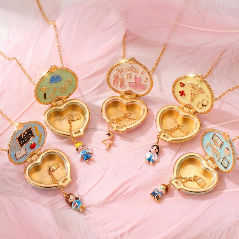 Collana con Ciondolo a Forma d - Heart Locket Necklace Photo recensione e prezzo